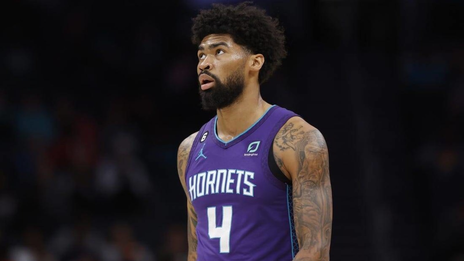 Hornets sign C Nick Richards to multiyear extension