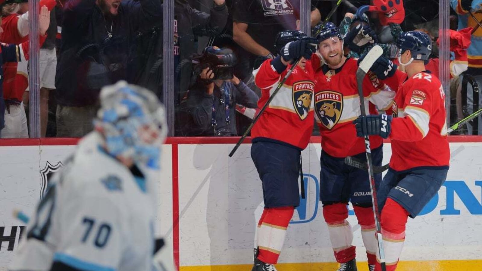 Panthers' Sam Bennett notches both goals in OT win over Utah