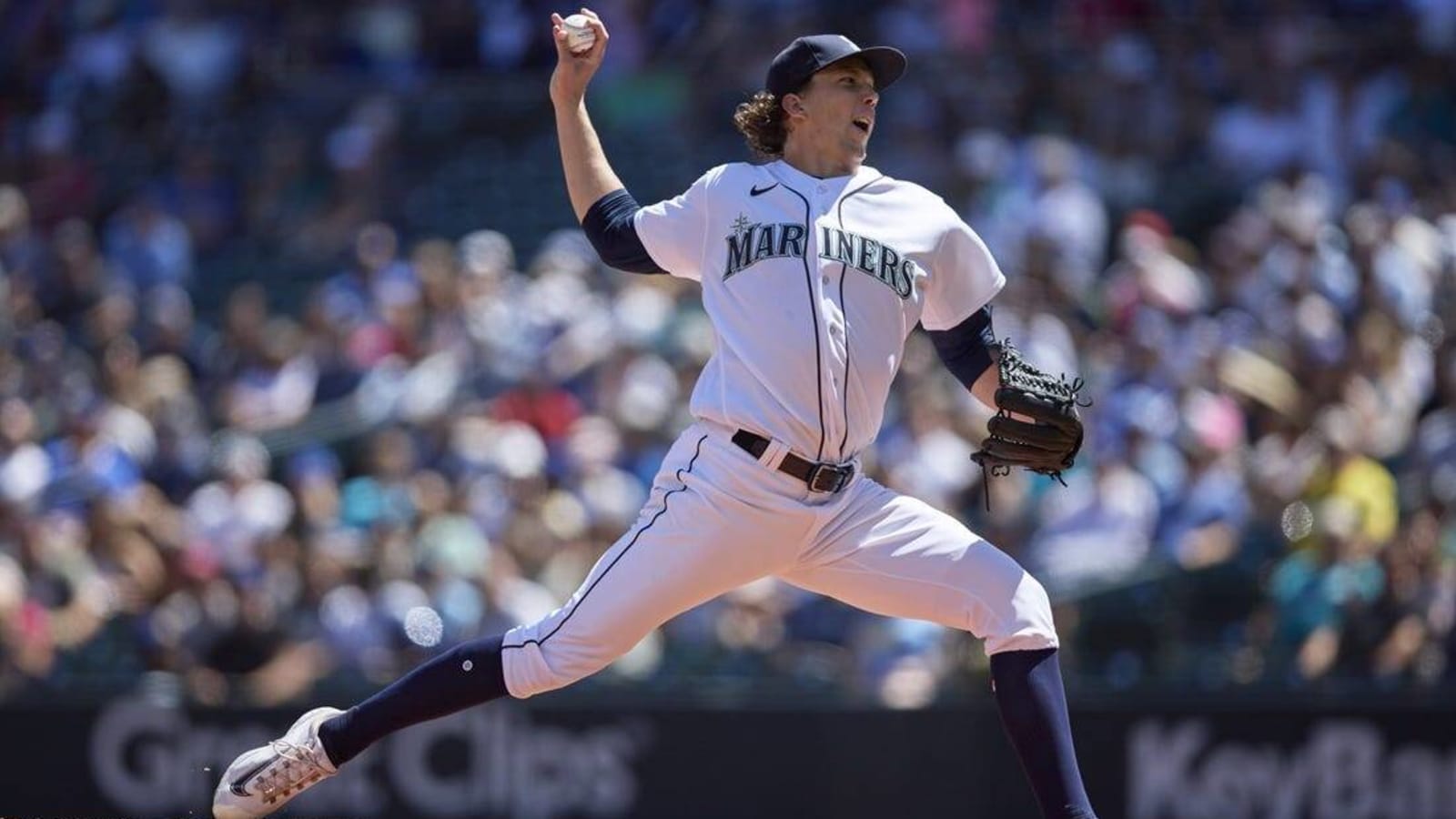 Padres look to halt skid at Mariners