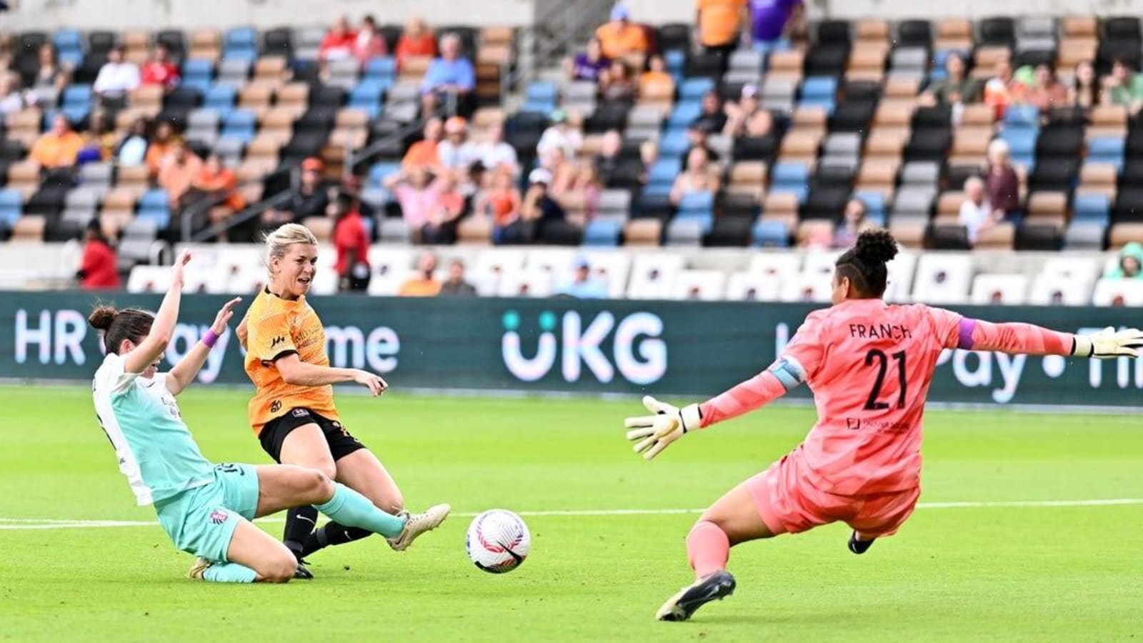 NWSL roundup: Dash come away with draw vs. Current