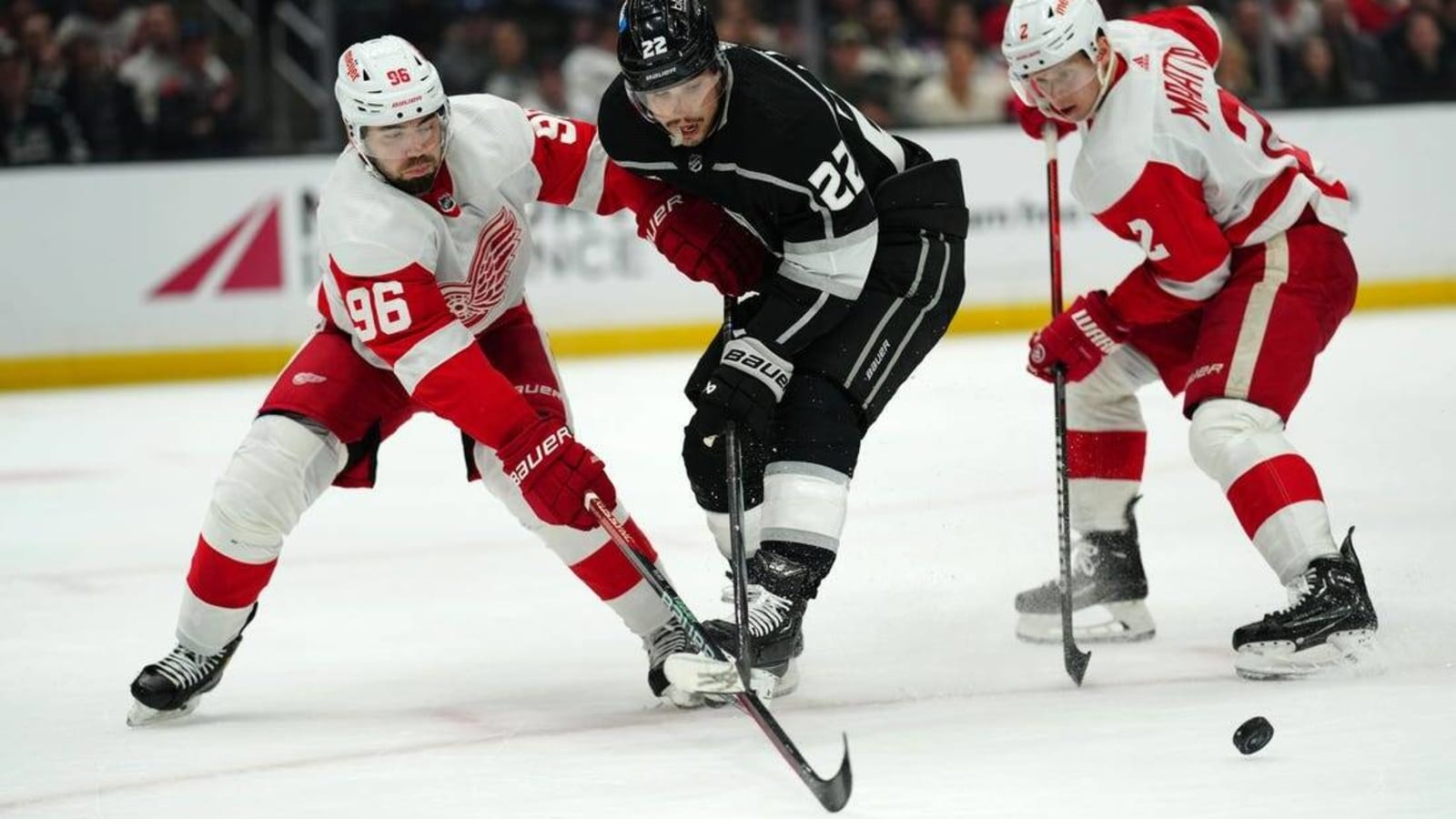 Red Wings outlast Kings in shootout
