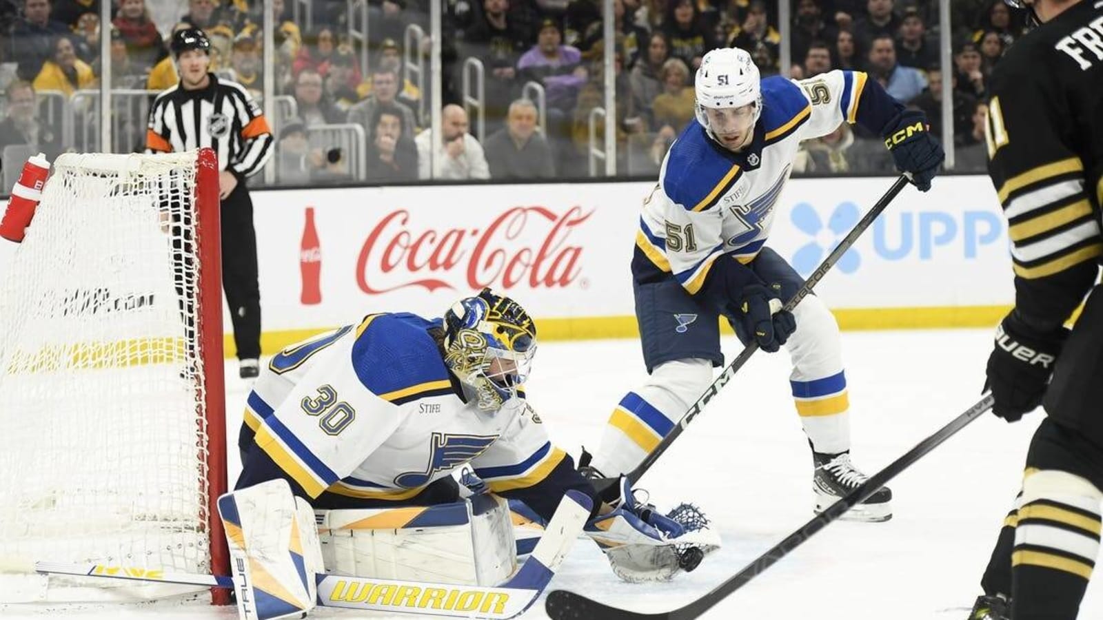 Kasperi Kapanen boosts Blues to victory over Bruins