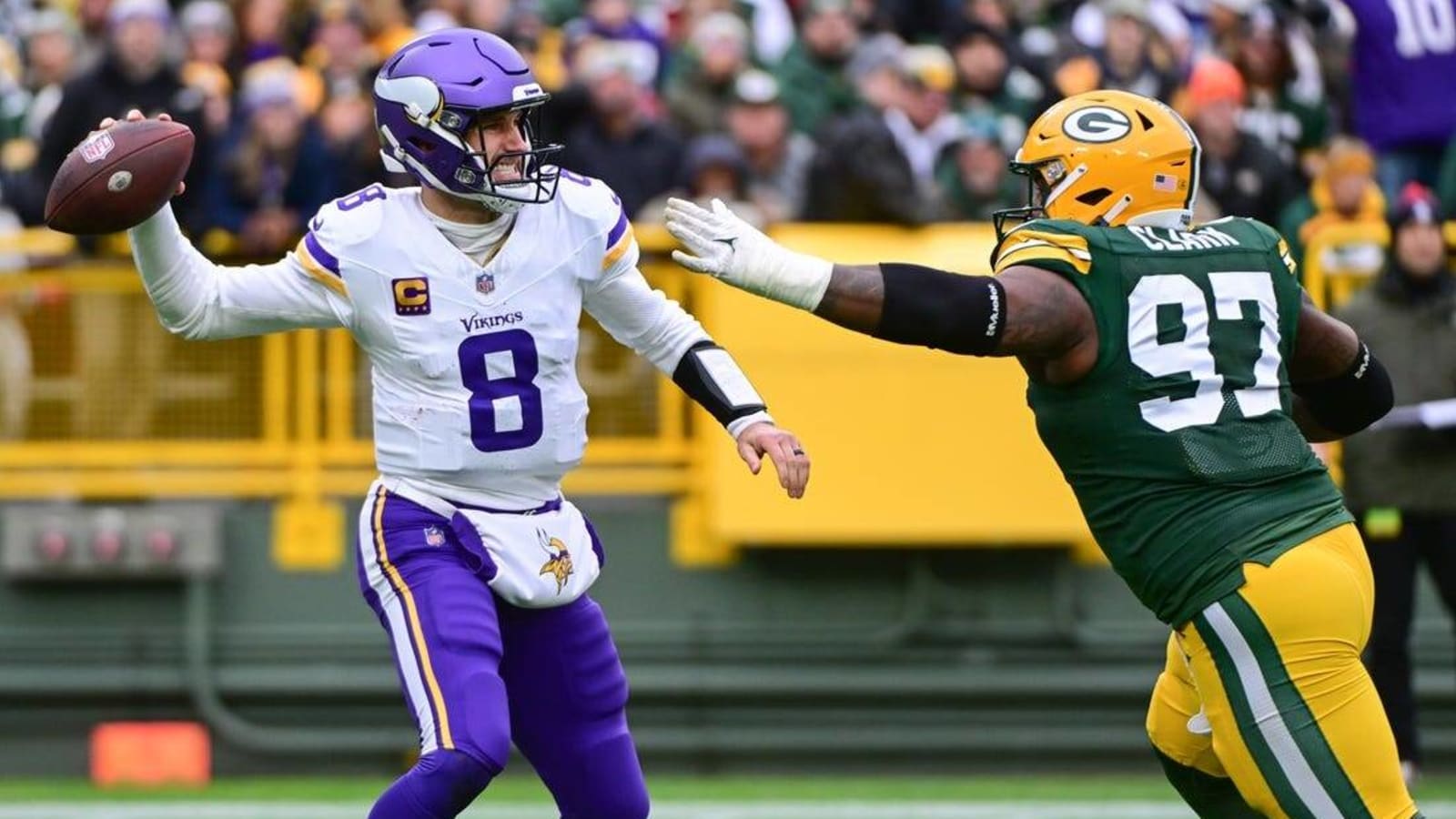 Vikings beat Packers, lose Kirk Cousins to injury