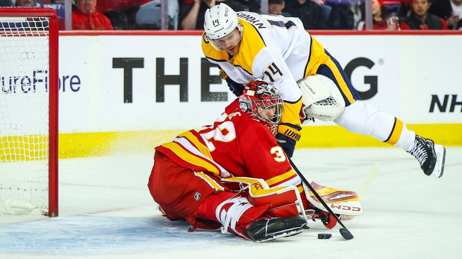 Dustin Wolf gets first shutout as Flames top Preds