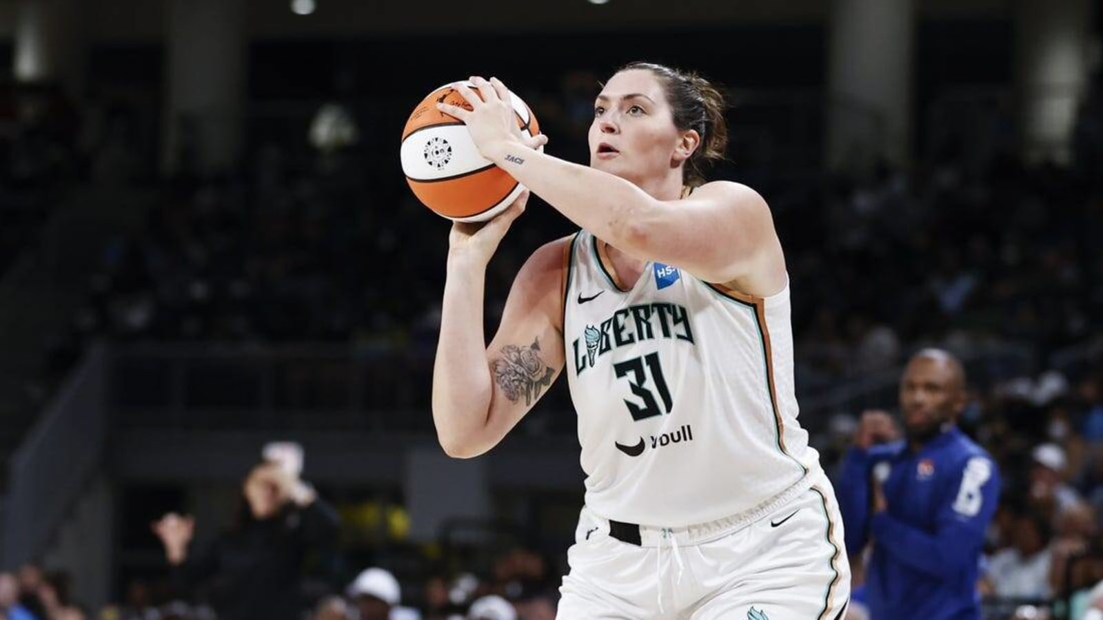 Report: Mystics signing veteran C Stefanie Dolson