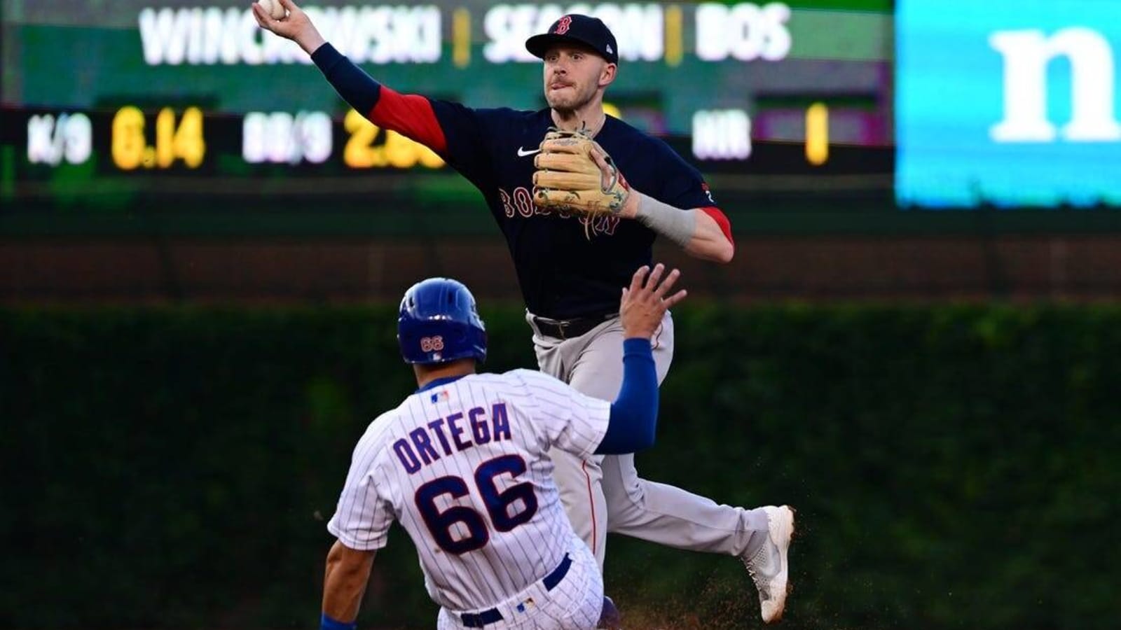 Cubs topple Red Sox 3-1 for fourth straight win