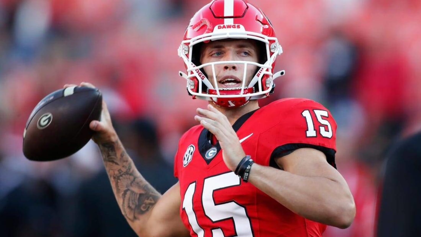 Baseball background helps Georgia QB Carson Beck face pressure