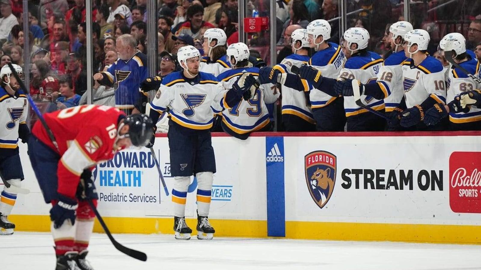 Big second period lifts Blues past Panthers