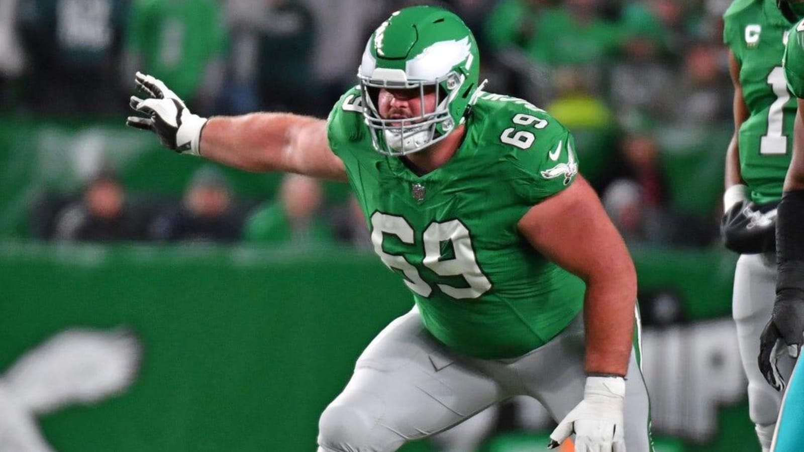 Reports: Eagles G Landon Dickerson out after thumb surgery