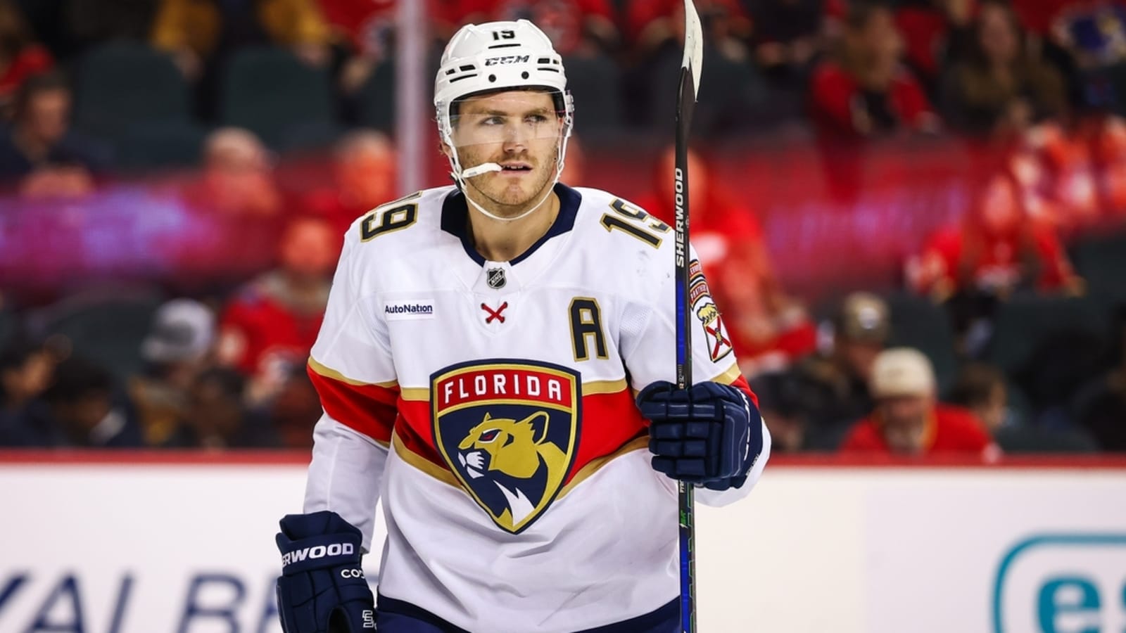 Matthew Tkachuk hurt in collision; Nikita Kucherov ejected