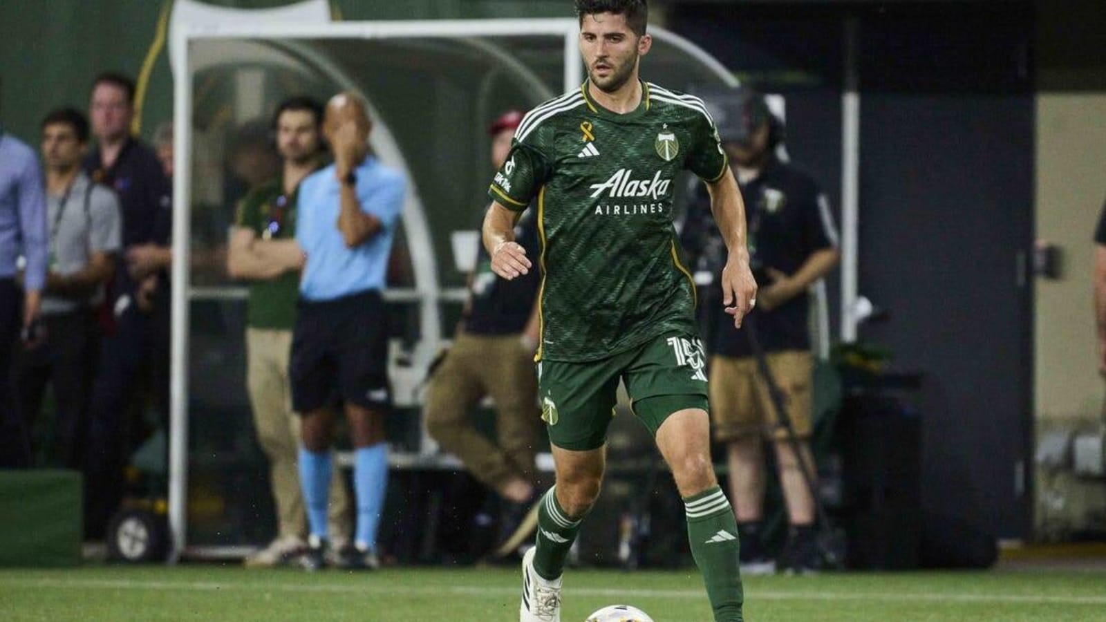 Timbers re-sign defender Eric Miller