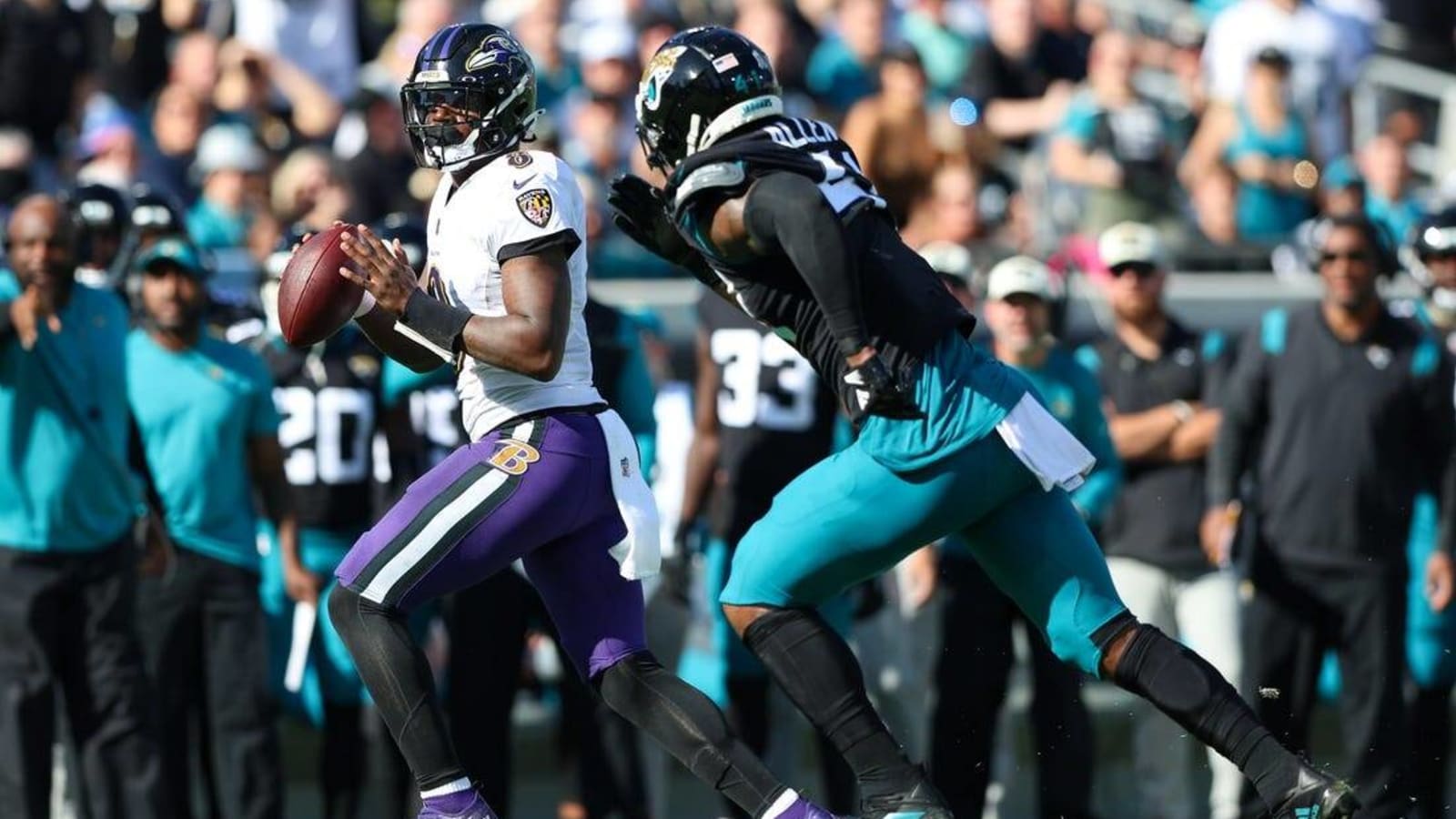 Jaguars roll dice, pull off dramatic victory over Ravens