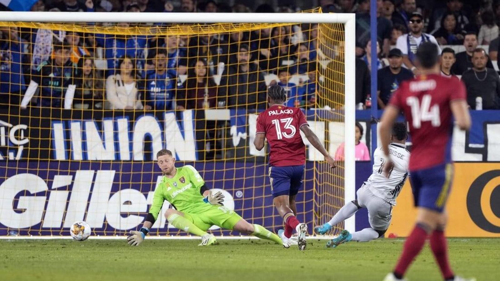 Earthquakes inch closer to playoffs with 2-1 defeat of Real Salt Lake