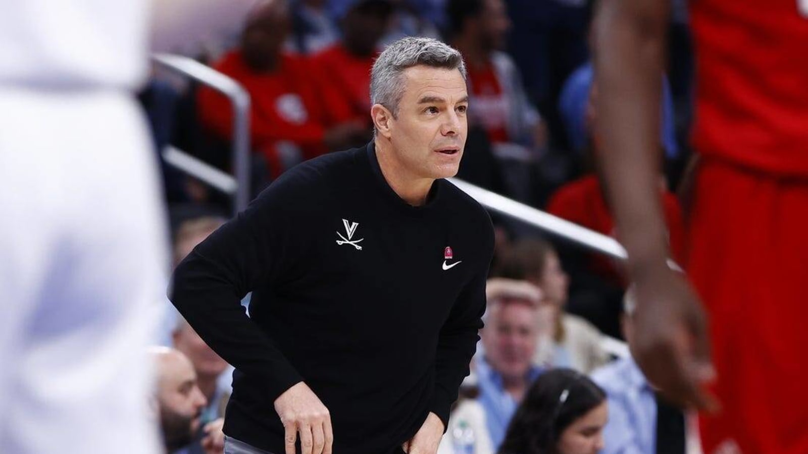 Virginia signs Tony Bennett to extension through &#39;29-30