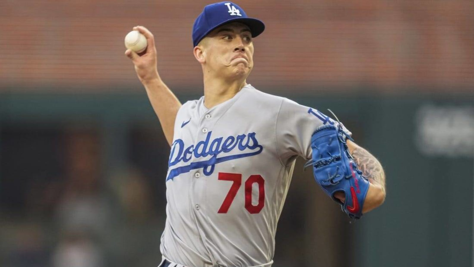 Ailing Dodgers return home to face Nationals