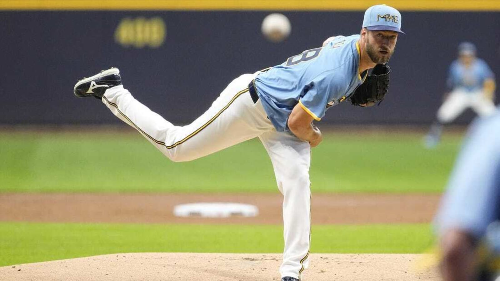 Brewers aim to continue home success vs. Pirates