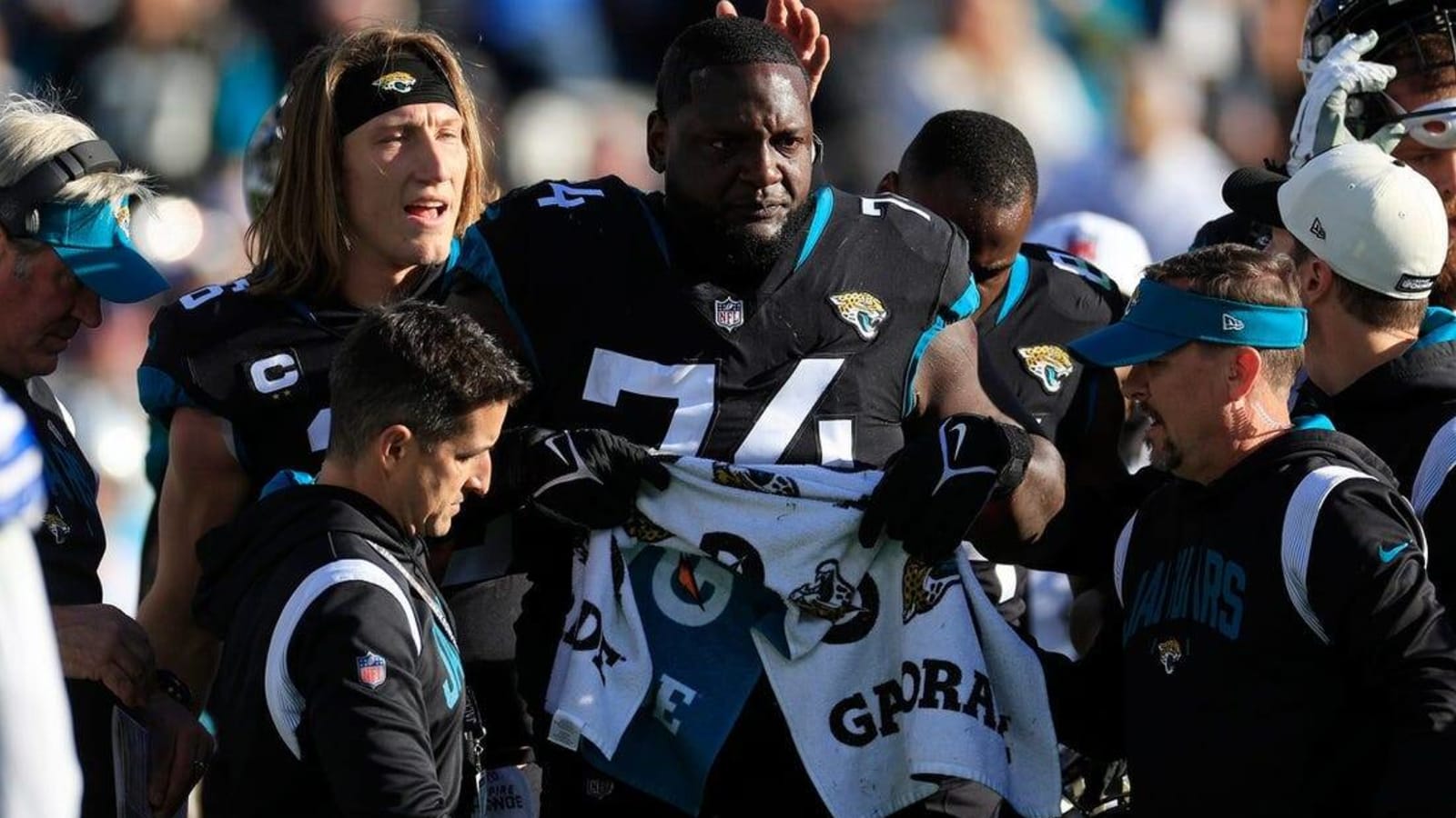 Report: Jags OL Cam Robinson suspended 4 games for PEDs