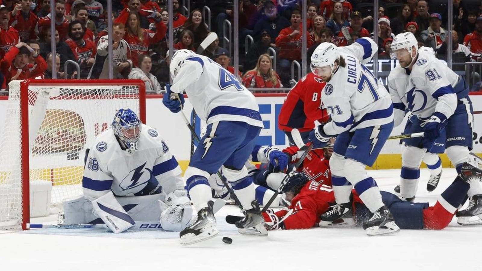 Victor Hedman scores in shootout to lift Lightning past Capitals