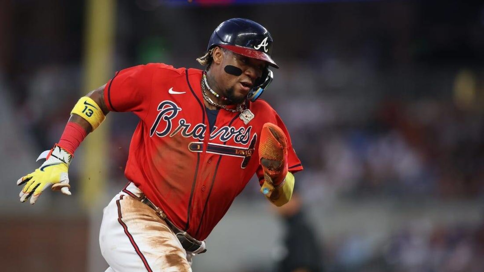 Braves remain oddmakers&#39; favorite to win World Series
