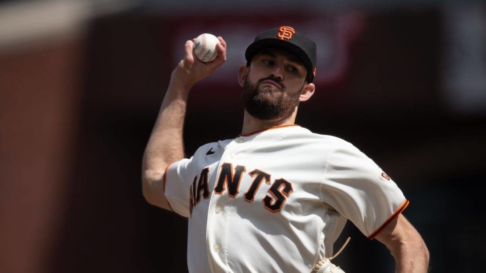 Giants call up RHP Keaton Winn; option RHP Tristan Beck