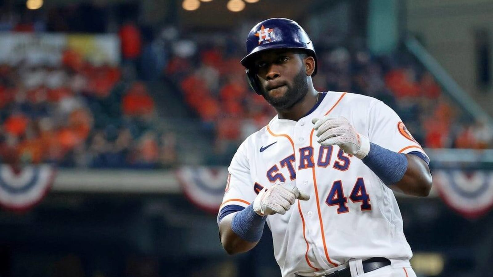 Yordan Alvarez belts two homers as Astros beat Twins in Game 1