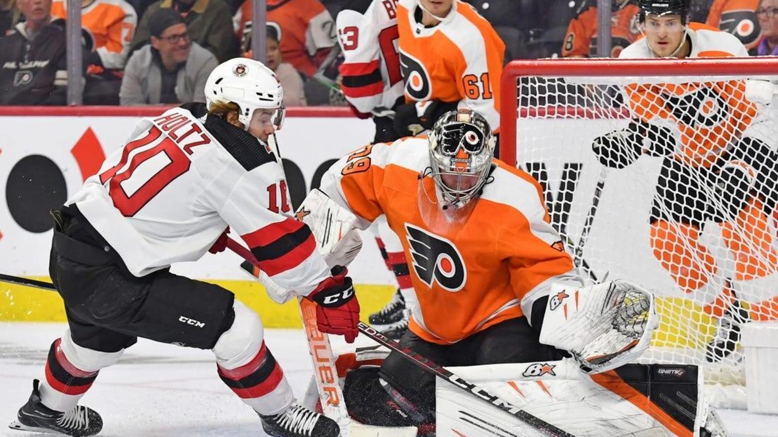 Flyers top Devils in John Tortorella&#39;s debut