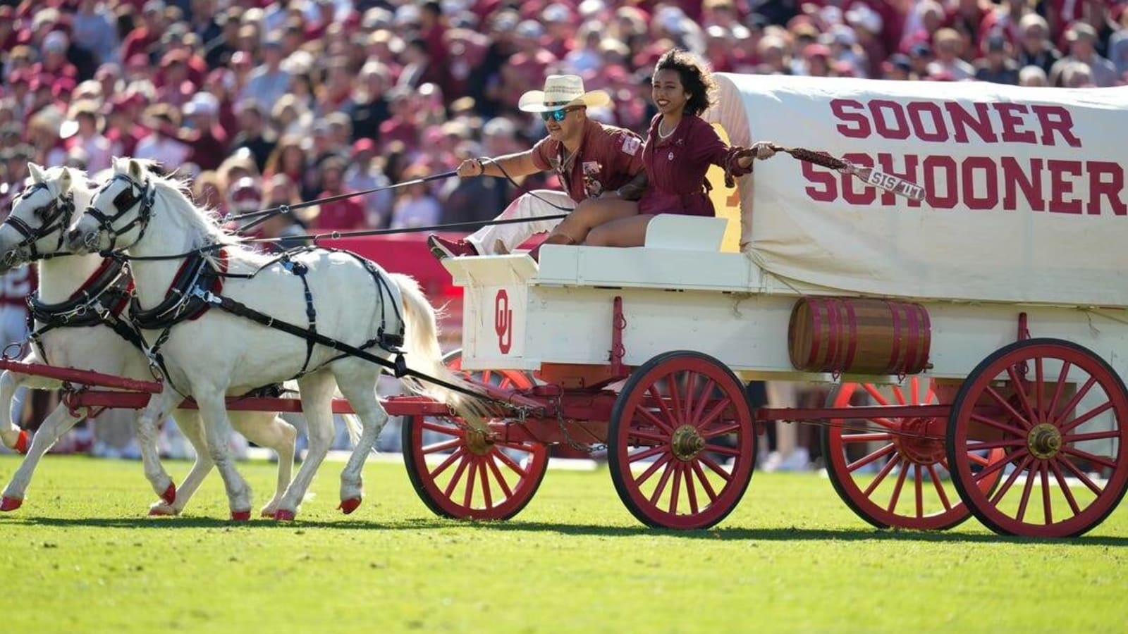 Oklahoma RT Wanya Morris declares for NFL draft