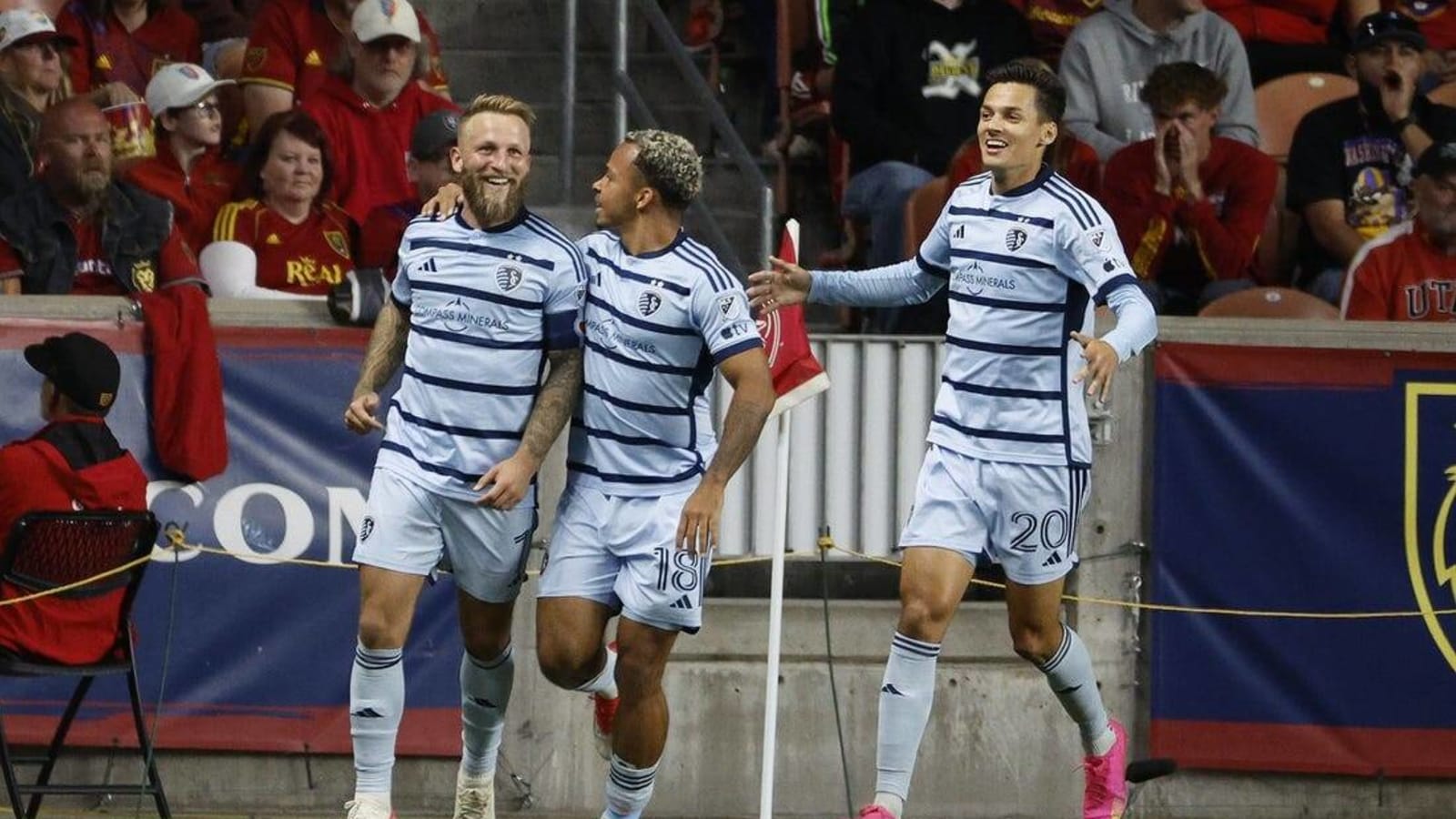Sporting KC hold on for 3-2 win over Real Salt Lake