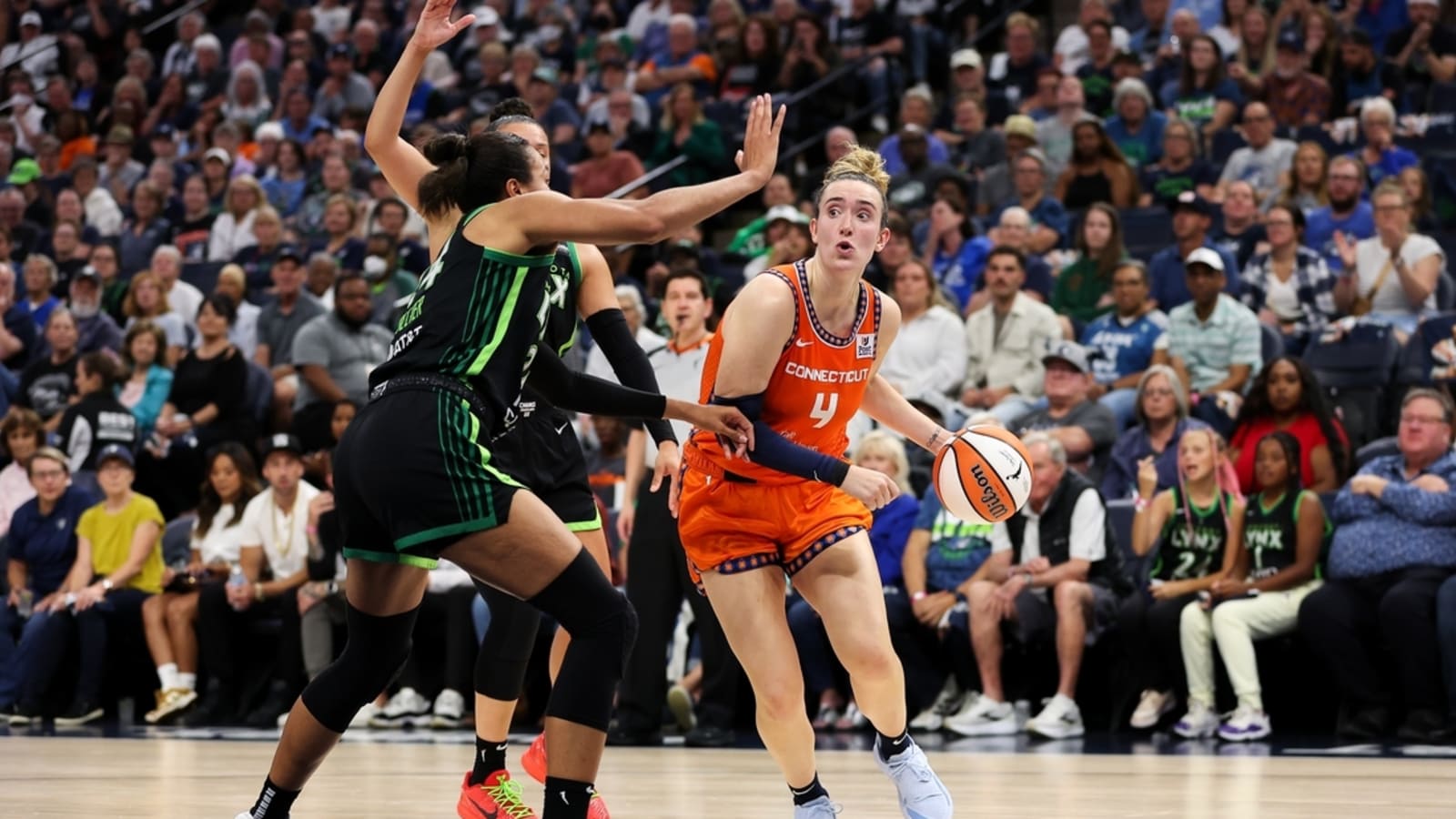 Sun fend off Lynx down stretch behind Alyssa Thomas