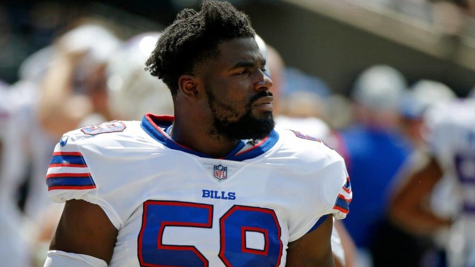 Bills release LB Andre Smith following suspension
