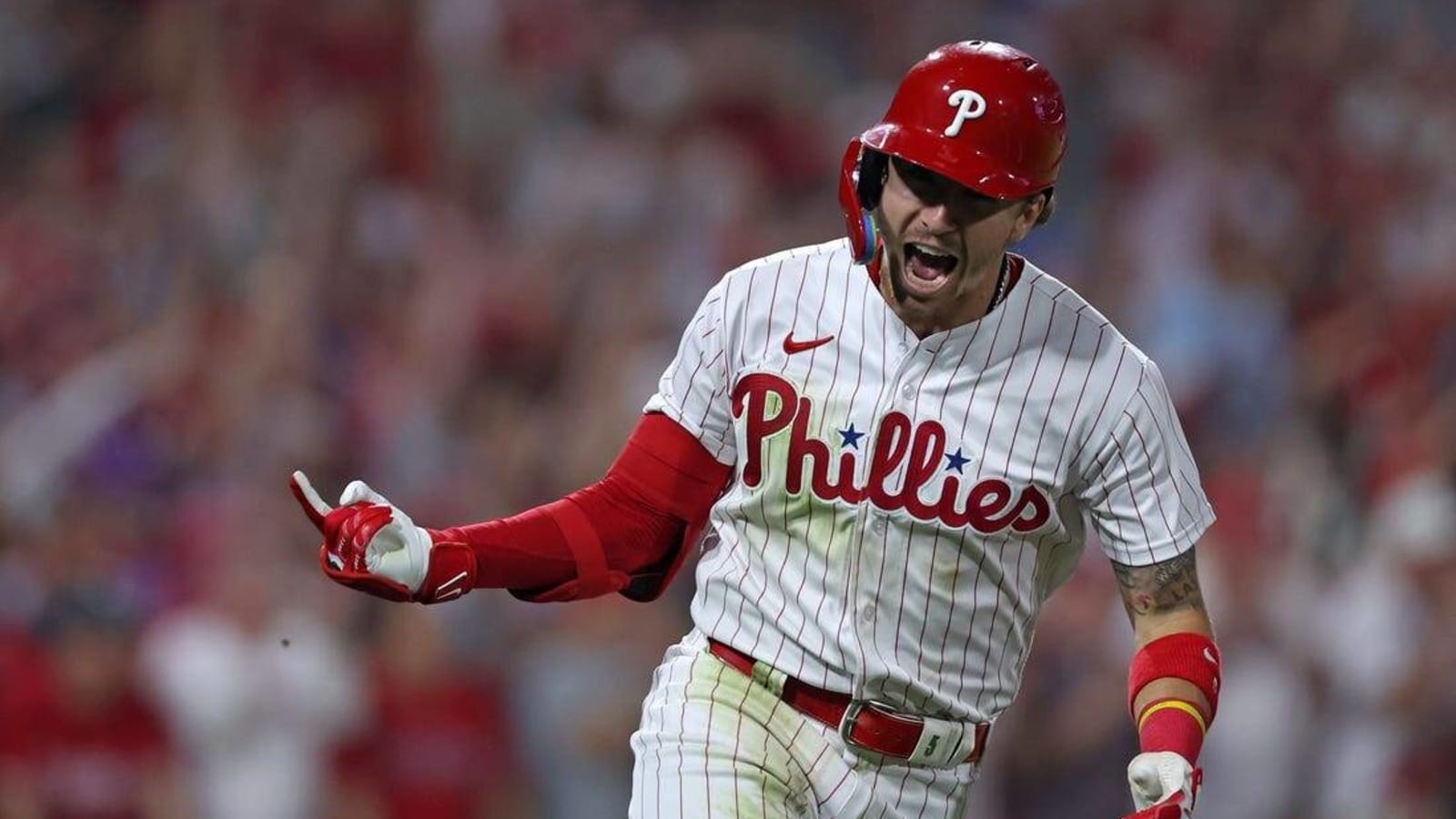 Phillies contain Marlins, take Game 1 of wild-card series