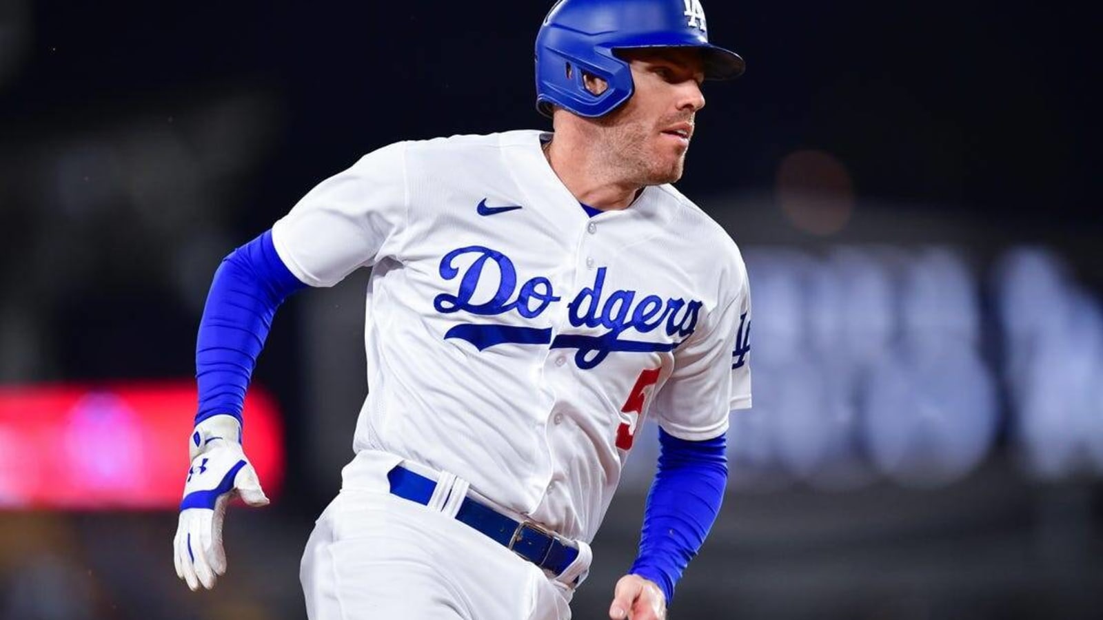 Dodgers&#39; Freddie Freeman can make history vs. Tigers