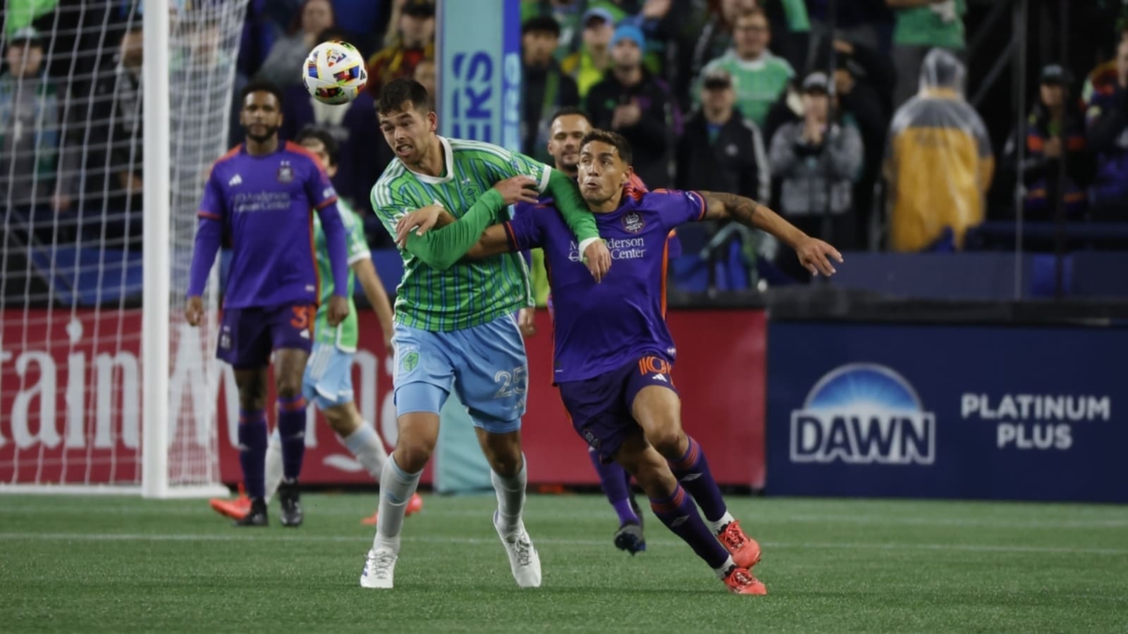 Sounders earn PK win over Dynamo in playoff opener