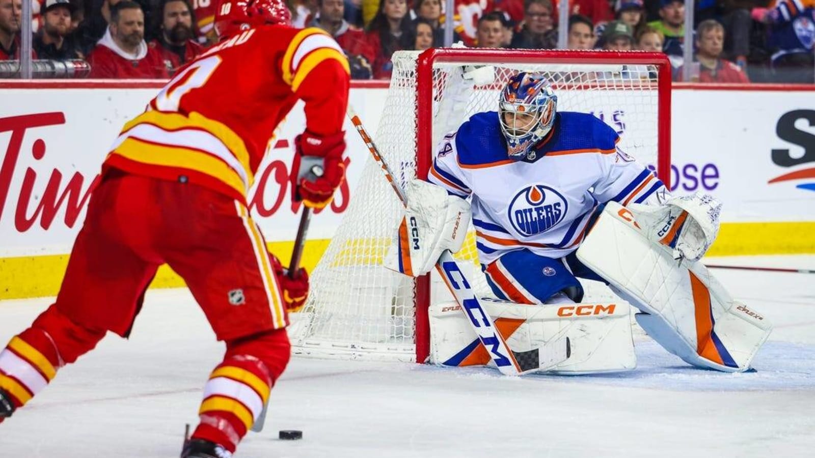 Connor McDavid nets winner as Oilers edge rival Flames