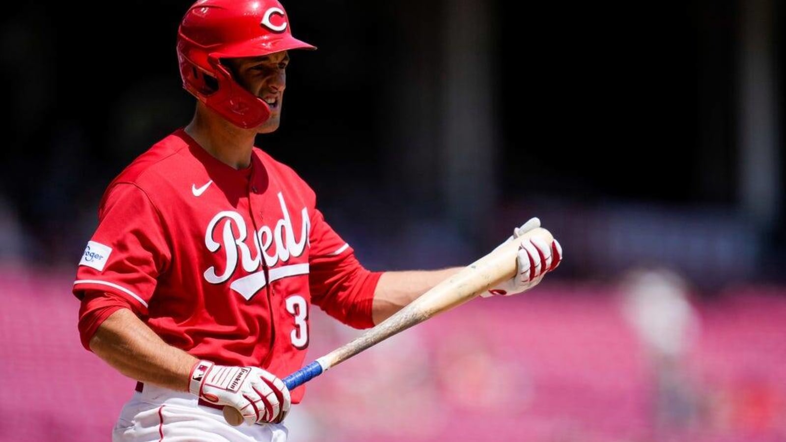 Reds DFA infielder Jason Vosler