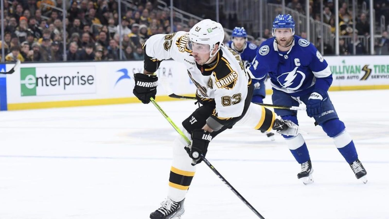 Bruins vie for third win over Lightning this season