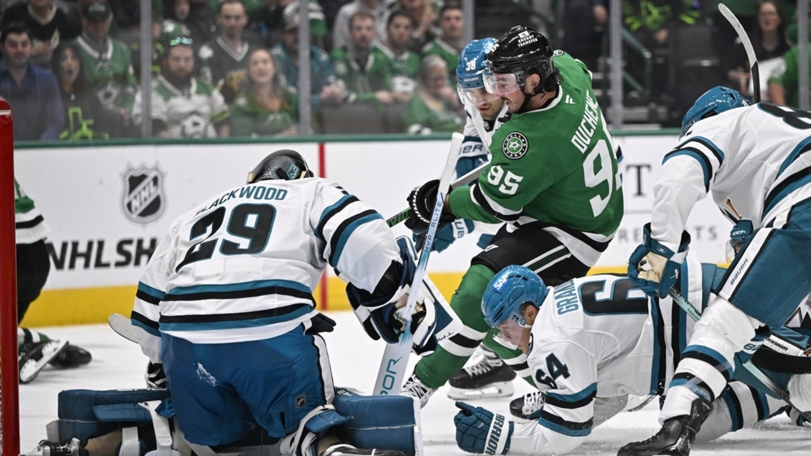 Matt Duchene&#39;s clutch effort helps Stars edge Sharks in shootout
