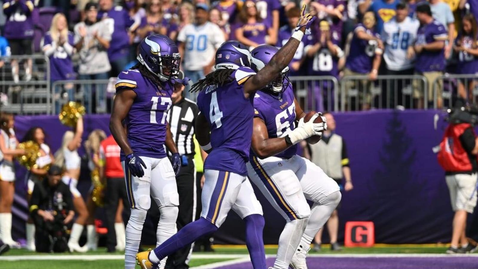 Vikings score in final minute to tame Lions