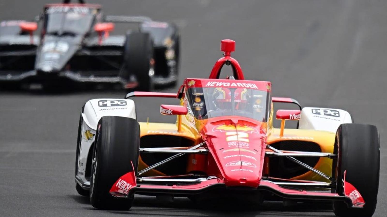 Josef Newgarden makes late dash to win Indy 500