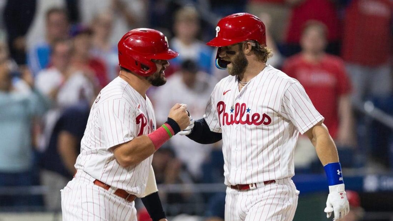 Phillies&#39; Kyle Schwarber, Bryce Harper look to swat pesky Nats