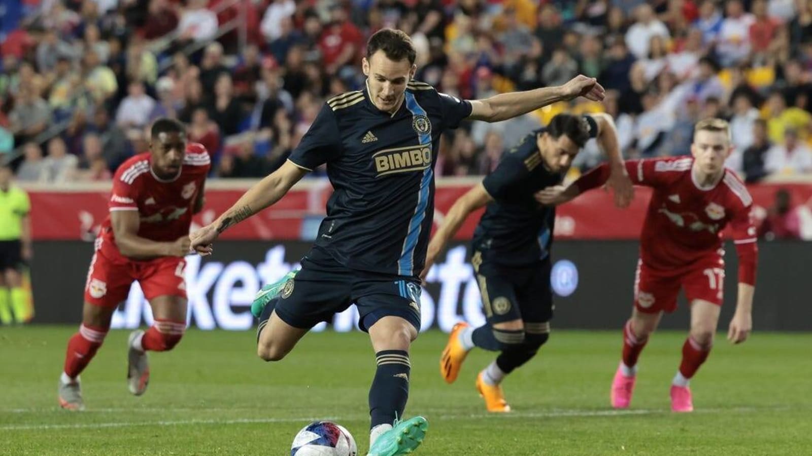 Union extend unbeaten streak vs. Red Bulls to 10, win 1-0