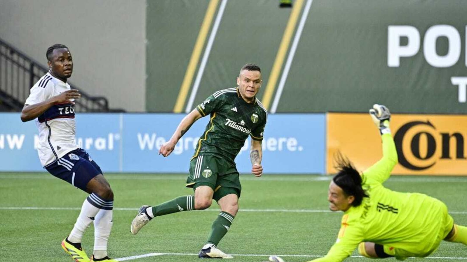 Felipe Mora propels Portland past Vancouver