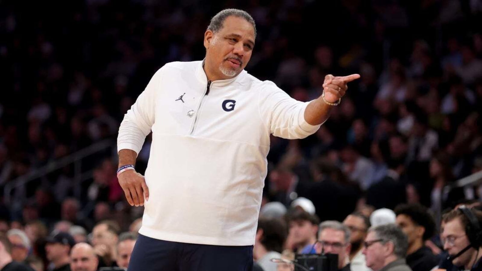 Malik Mack scores 37 as Georgetown edges past Washington State