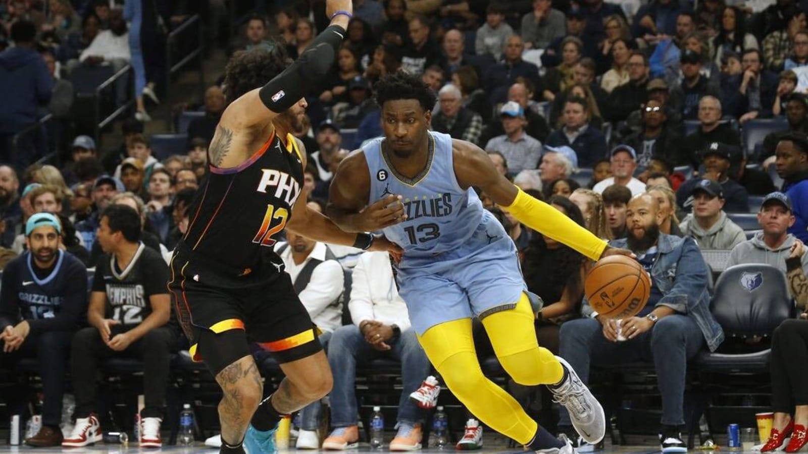 Grizzlies rout short-handed Suns for 10th straight win