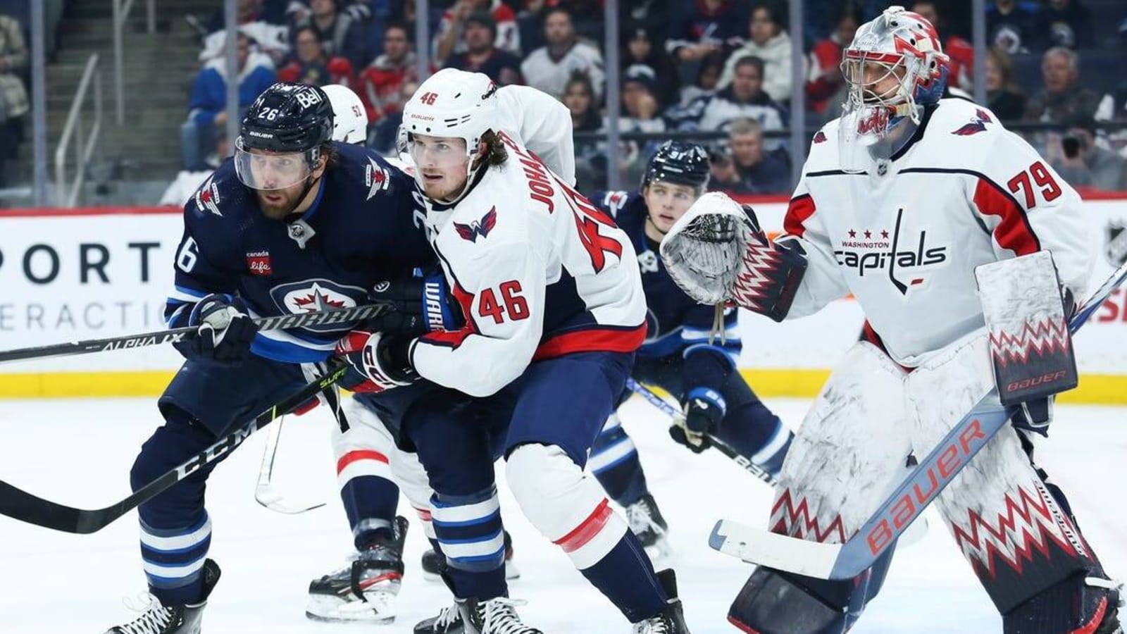 Nearing 800th goal, Alex Ovechkin leads Caps vs. Blackhawks