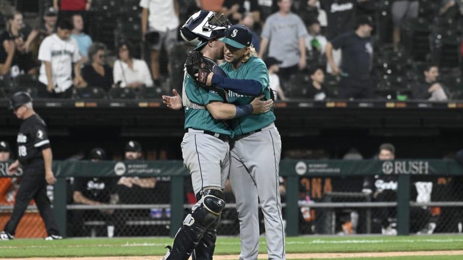 Mariners seek 8th straight win, visit White Sox