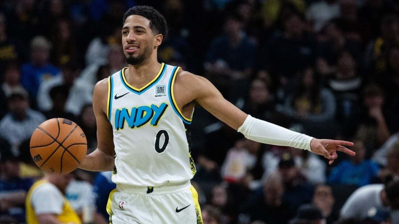 Pacers look to stay hot against struggling Jazz