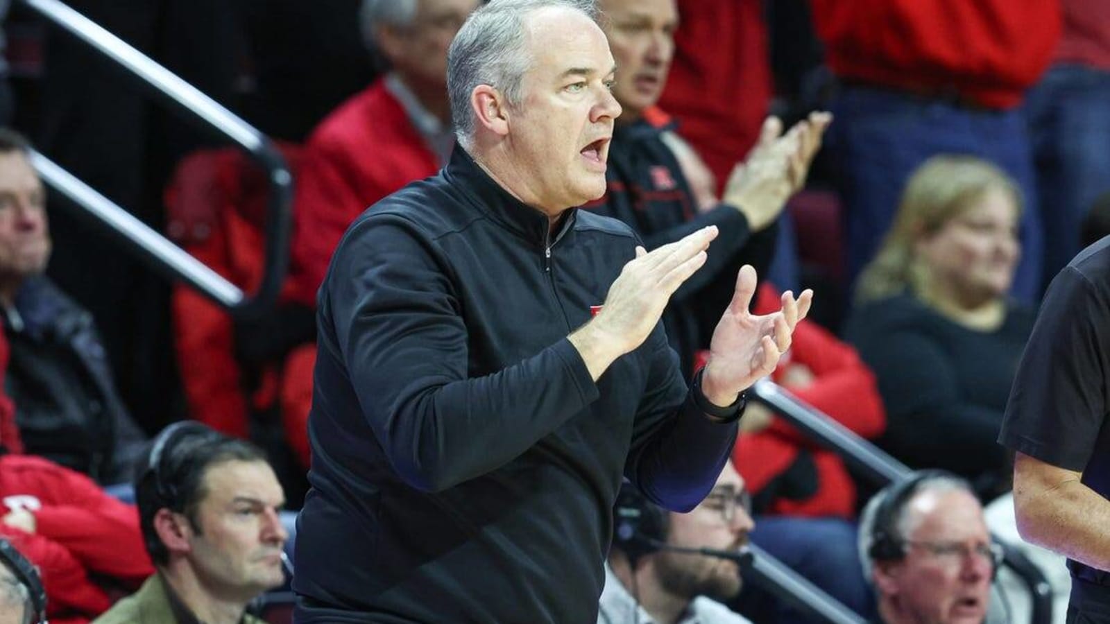 Rutgers extends coach Steve Pikiell another year to 2030-31