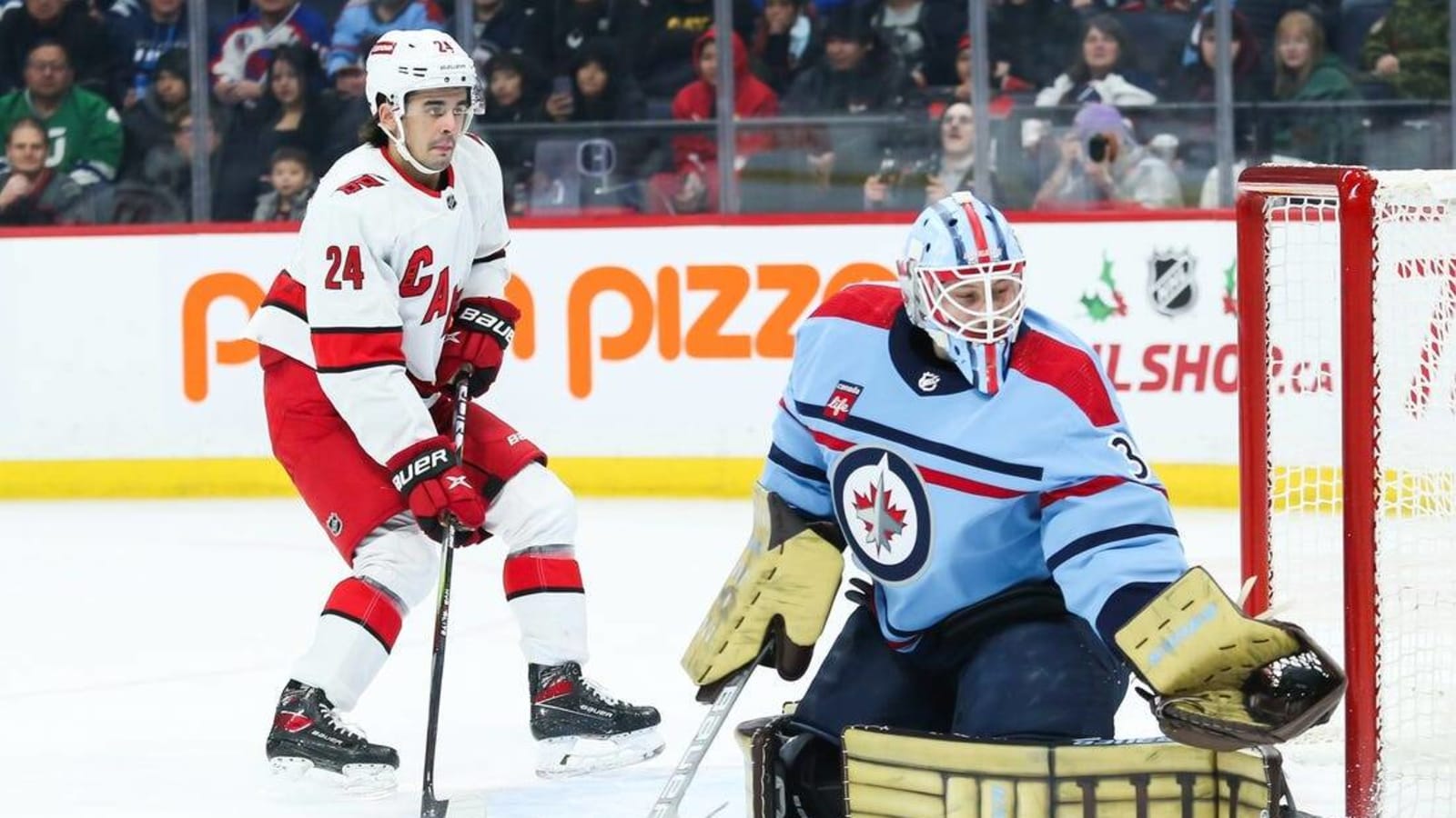 Laurent Brossoit logs 42 saves as Jets nip Hurricanes