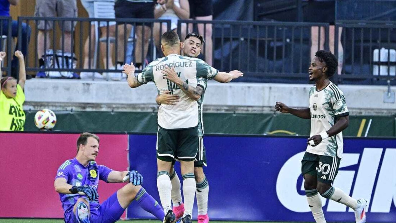 Timbers use first-half outburst to top Nashville SC